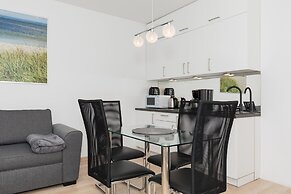 Apartments Sikorskiego by Renters