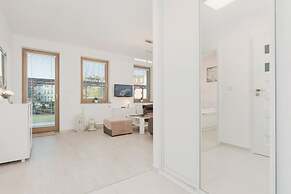 Apartments Sikorskiego by Renters