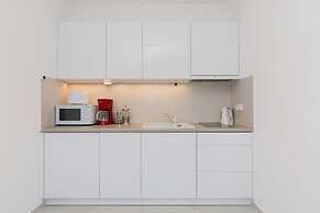 Apartments Sikorskiego by Renters