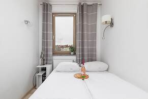 Apartments Sikorskiego by Renters