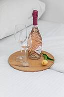 Apartments Sikorskiego by Renters