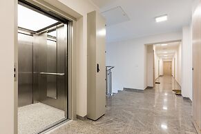 Apartments Sikorskiego by Renters