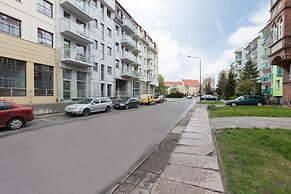 Apartments Sikorskiego by Renters