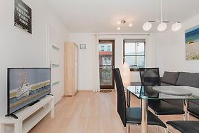 Apartments Sikorskiego by Renters