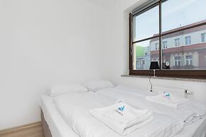 Apartments Sikorskiego by Renters