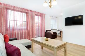 Apartments Sikorskiego by Renters