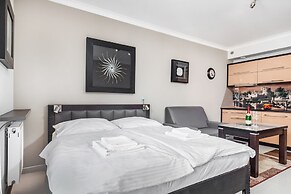 Apartments Feniks by Renters