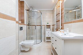 Apartments Feniks by Renters