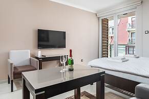 Apartments Feniks by Renters