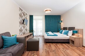 Villa Mistral Apartments by Renters