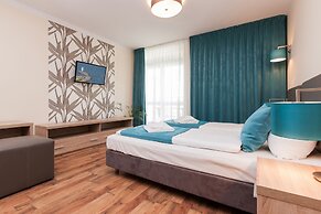 Villa Mistral Apartments by Renters