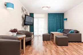 Villa Mistral Apartments by Renters