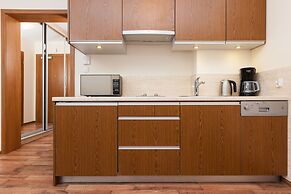 Villa Mistral Apartments by Renters