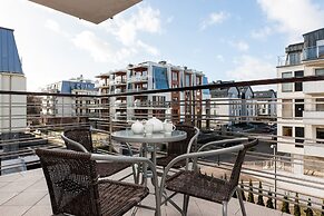 Villa Mistral Apartments by Renters