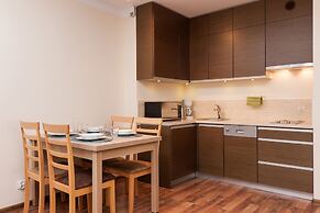 Villa Mistral Apartments by Renters