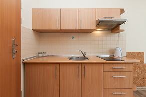 Apartments Near the Promenade by Renters