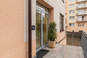 Apartments Near the Promenade by Renters