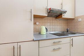 Apartments Near the Promenade by Renters