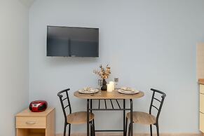 Apartments Near the Promenade by Renters