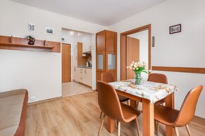 Apartments Near the Promenade by Renters