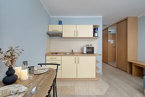 Apartments Near the Promenade by Renters