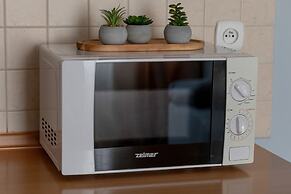 Apartments Near the Promenade by Renters