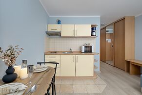 Apartments Near the Promenade by Renters