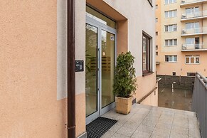 Apartments Near the Promenade by Renters