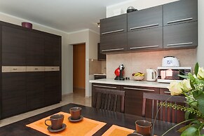 Apartments Chelmonskiego 11 by Renters