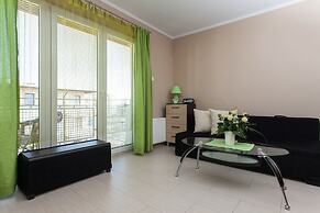 Apartments Chelmonskiego 11 by Renters