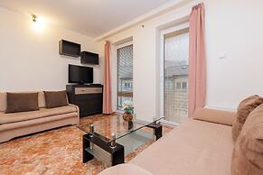 Apartments Chelmonskiego 11 by Renters