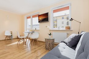 Apartments 11 Listopada by Renters