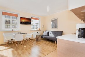 Apartments 11 Listopada by Renters