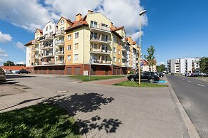 Apartments 11 Listopada by Renters