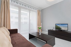 Apartments Chelmonskiego by Renters