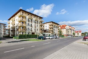 Apartments Chelmonskiego by Renters