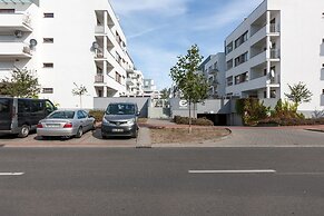 Apartments Chelmonskiego by Renters