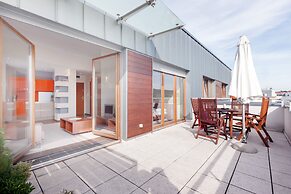 Apartments Chelmonskiego by Renters