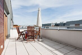 Apartments Chelmonskiego by Renters