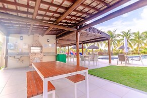 PF06 Ótimo Ap 2 Quartos - Praia do Forte