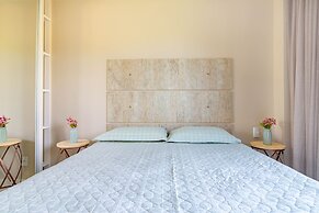 PF06 Ótimo Ap 2 Quartos - Praia do Forte