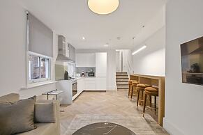 VICTORIA HOUSE by Aeria Apartments