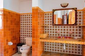 Hotel Rega Suites Guayabitos - Family & Kitchen