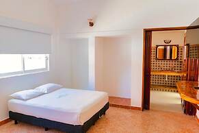 Hotel Rega Suites Guayabitos - Family & Kitchen