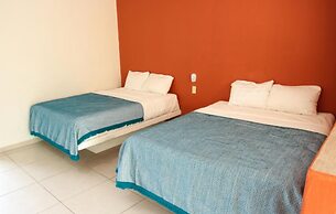 Hotel Rega Suites Guayabitos - Family & Kitchen