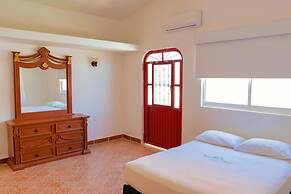 Hotel Rega Suites Guayabitos - Family & Kitchen