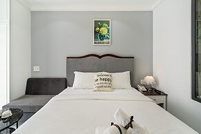 The Royal Homies - Phu My Hung