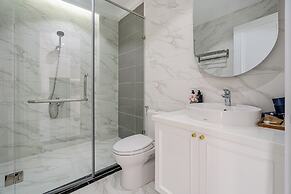 The Royal Homies - Phu My Hung