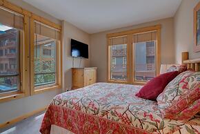 Taylor's Crossing #210 3 Bedroom Condo by RedAwning