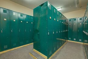 Taylor's Crossing #210 3 Bedroom Condo by RedAwning